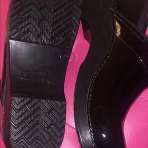 Dansko Patent Leather